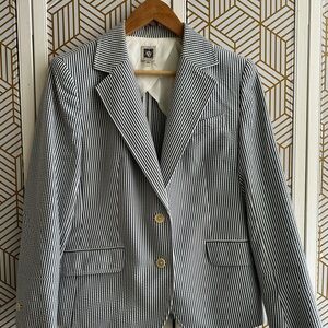 Seersucker blazer.  Anne Klein blue and white size 8.